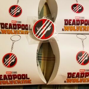 Deadpool and Wolverine keychains 4 brand new come in crane packaging